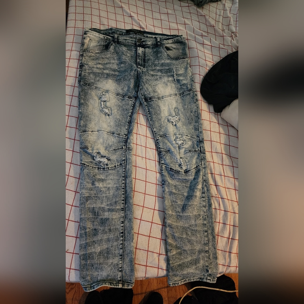 Reason jeans size 44 slim skinny cut ✂️